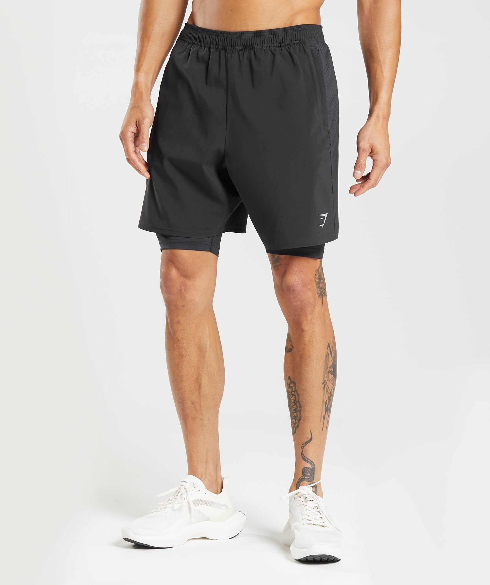 gymshark-aspect-2-in-1-short-black-ss22