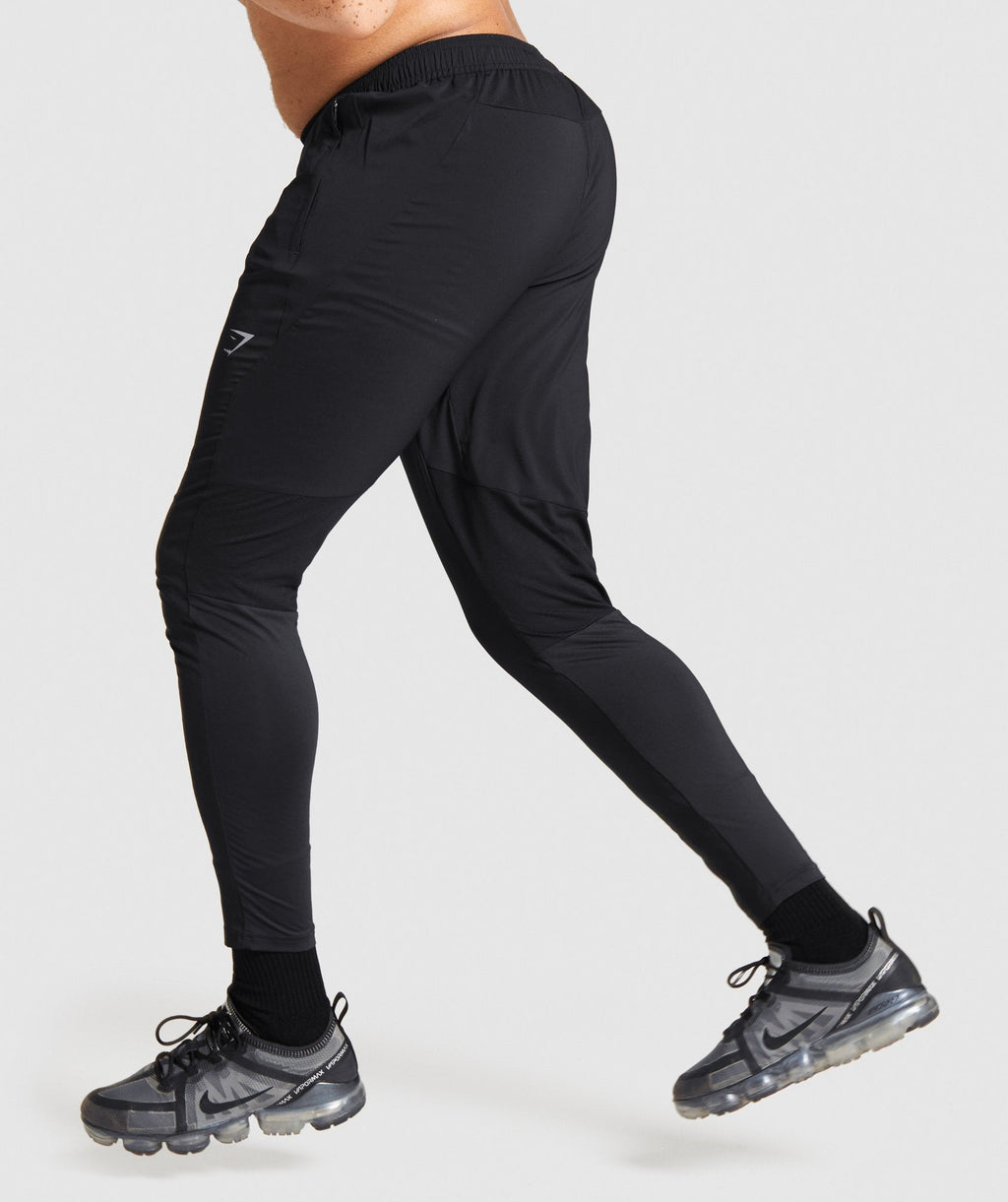 gymshark-aspect-joggers-black-logo-grey