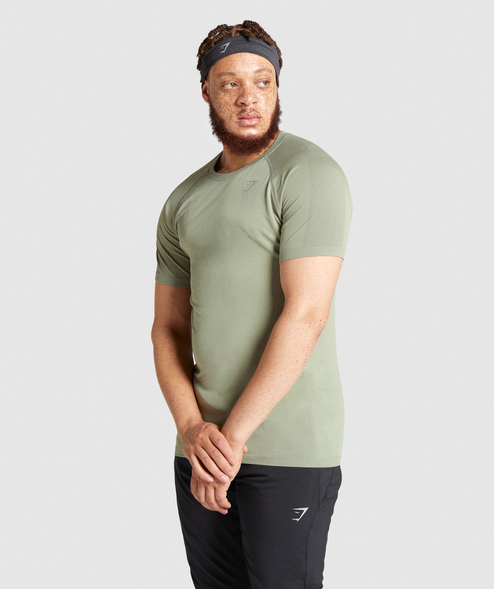 gymshark-aspect-lightweight-seamless-t-shirt-light-green
