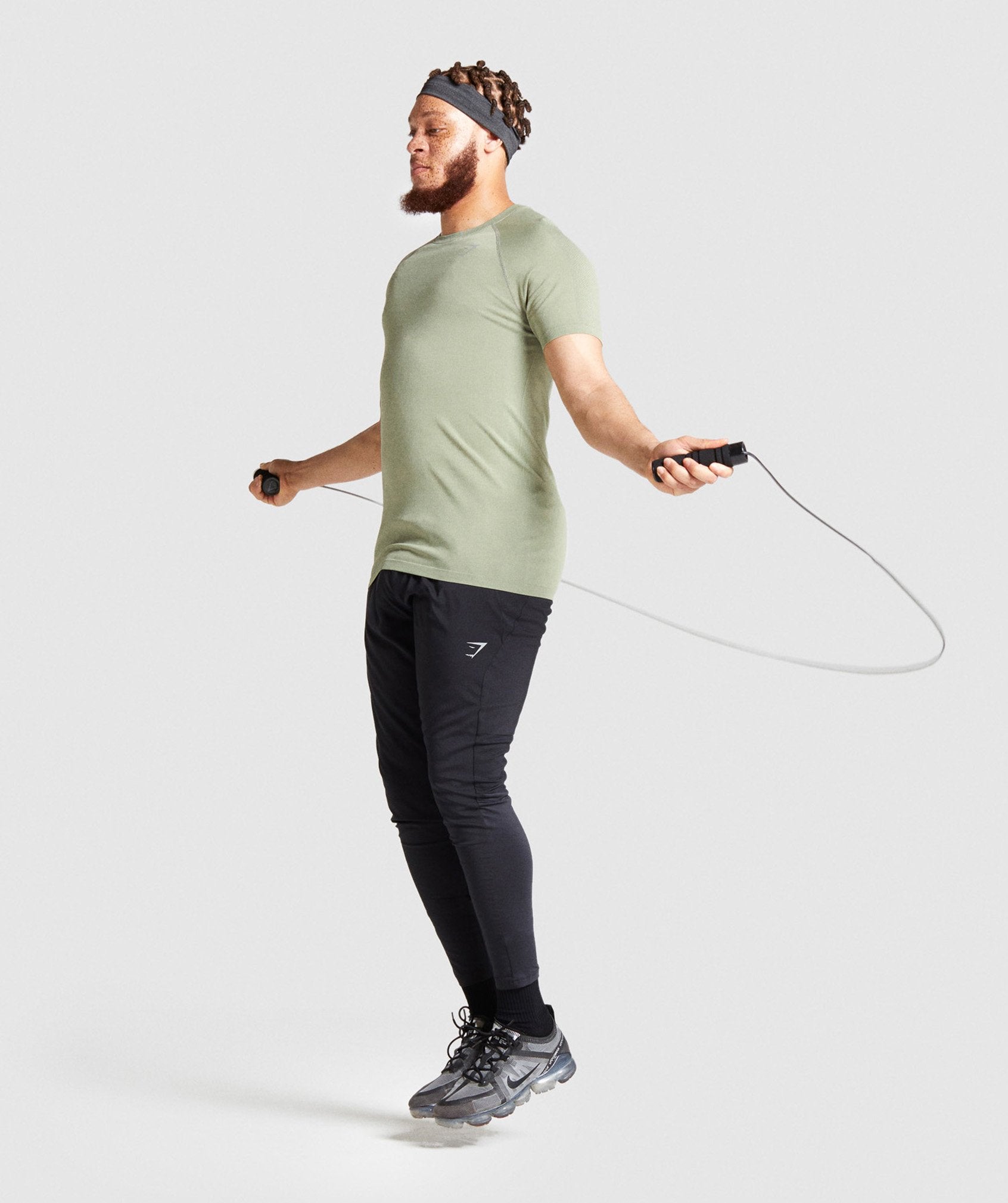 gymshark-aspect-lightweight-seamless-t-shirt-light-green