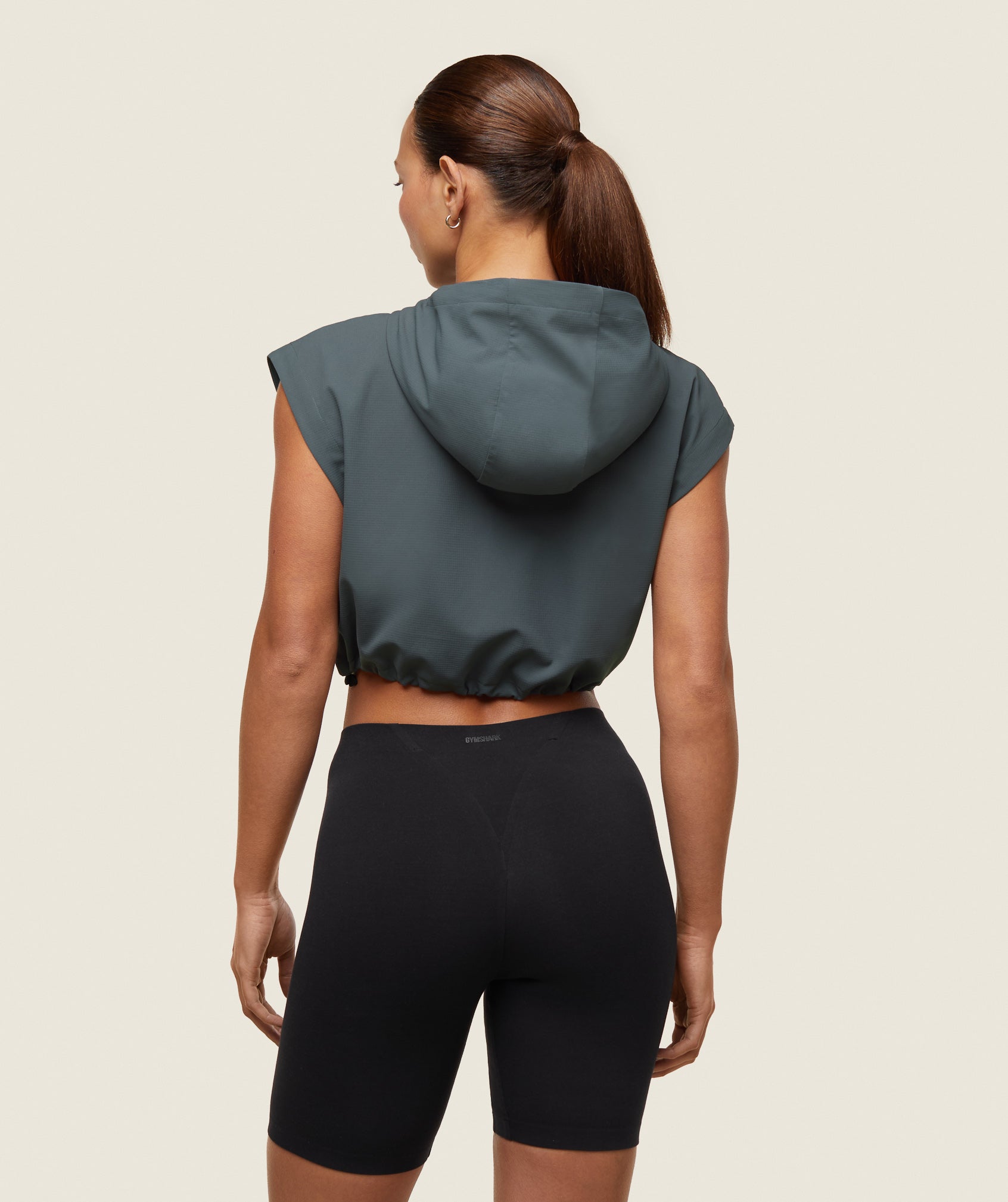 gymshark-everywear-lightweight-sleeveless-jacket-slate-teal-ss24