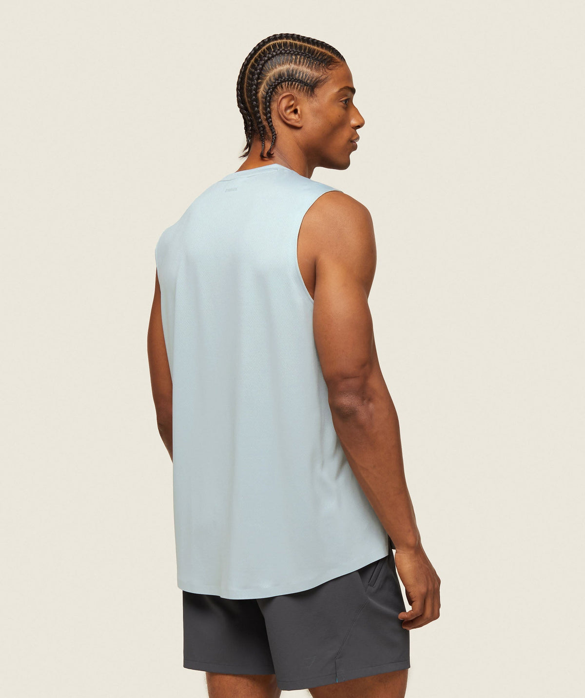 gymshark-everywear-tech-sleeveless-tee-ice-grey-ss24