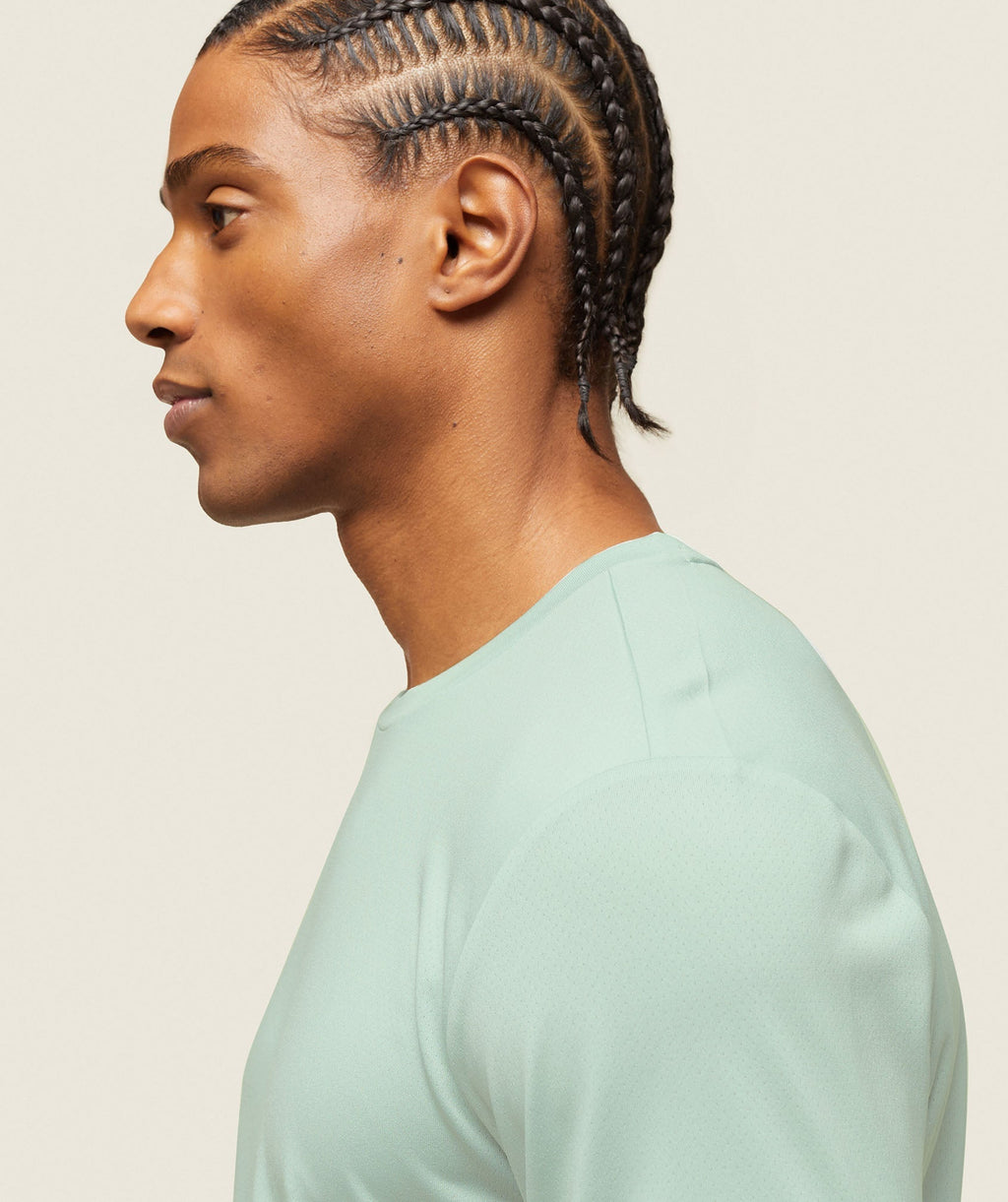 gymshark-everywear-tech-long-sleeve-tee-cool-turquoise-ss24