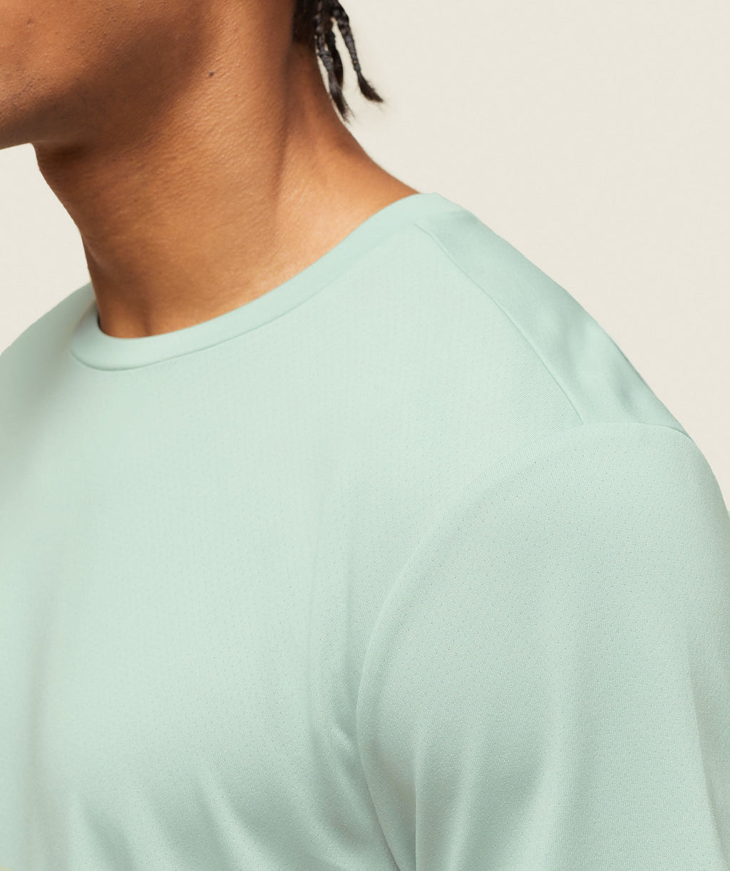 gymshark-everywear-tech-tee-cool-turquoise-ss24