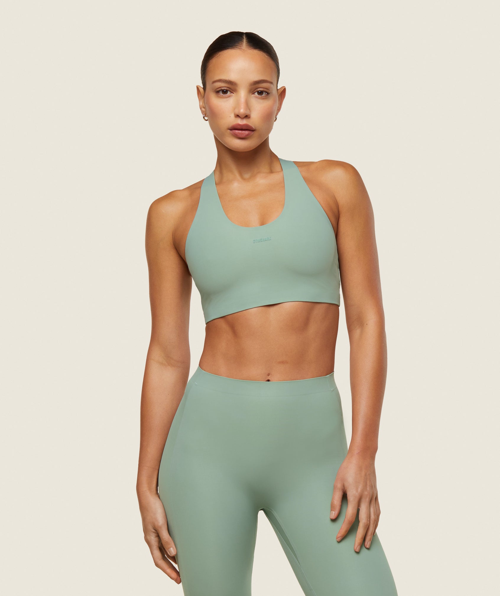gymshark-everywear-active-sports-bra-dollar-green-ss24
