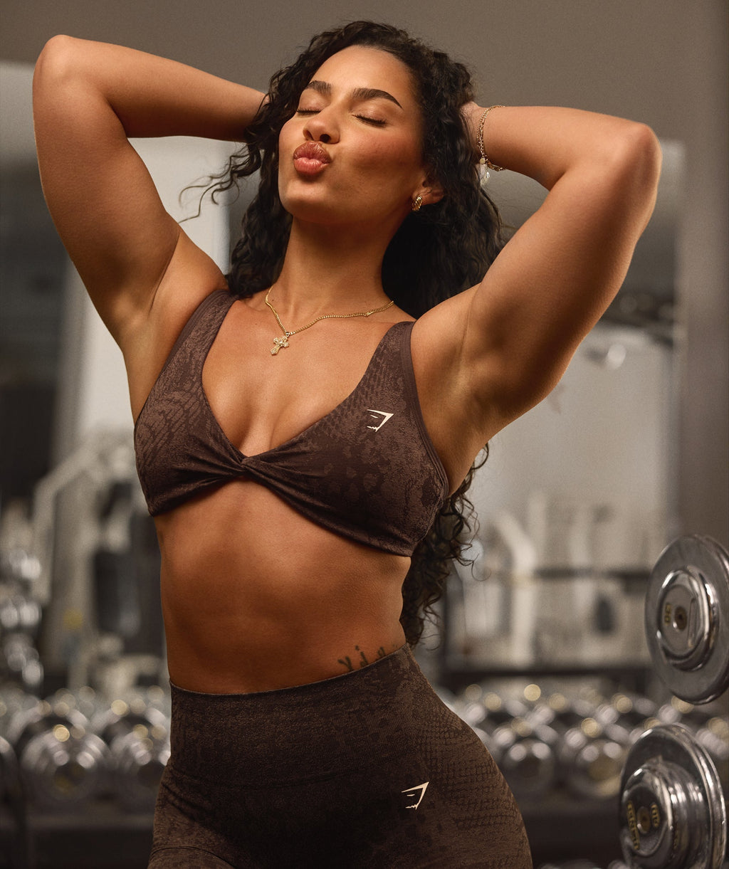 gymshark-adapt-x-whitney-animal-seamless-twist-front-bra-archive-brown-soft-brown-ss25