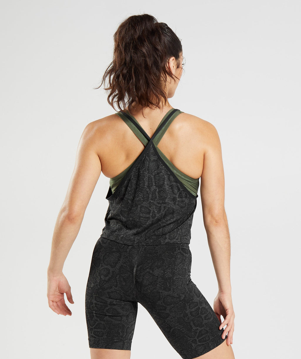 gymshark-adapt-animal-seamless-midi-tank-urban-grey-black-ss23