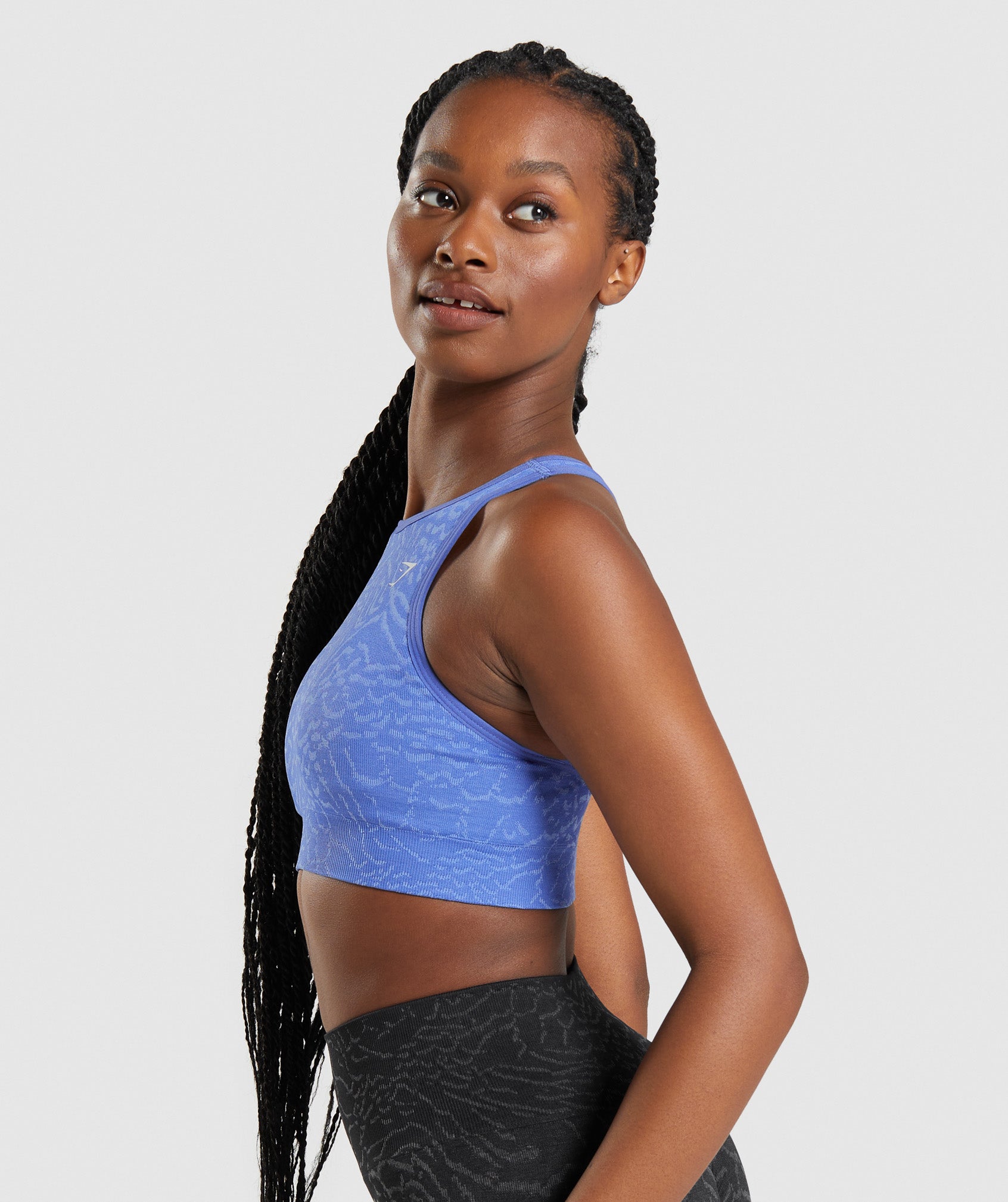 gymshark-adapt-animal-seamless-sports-bra-court-blue-ss22