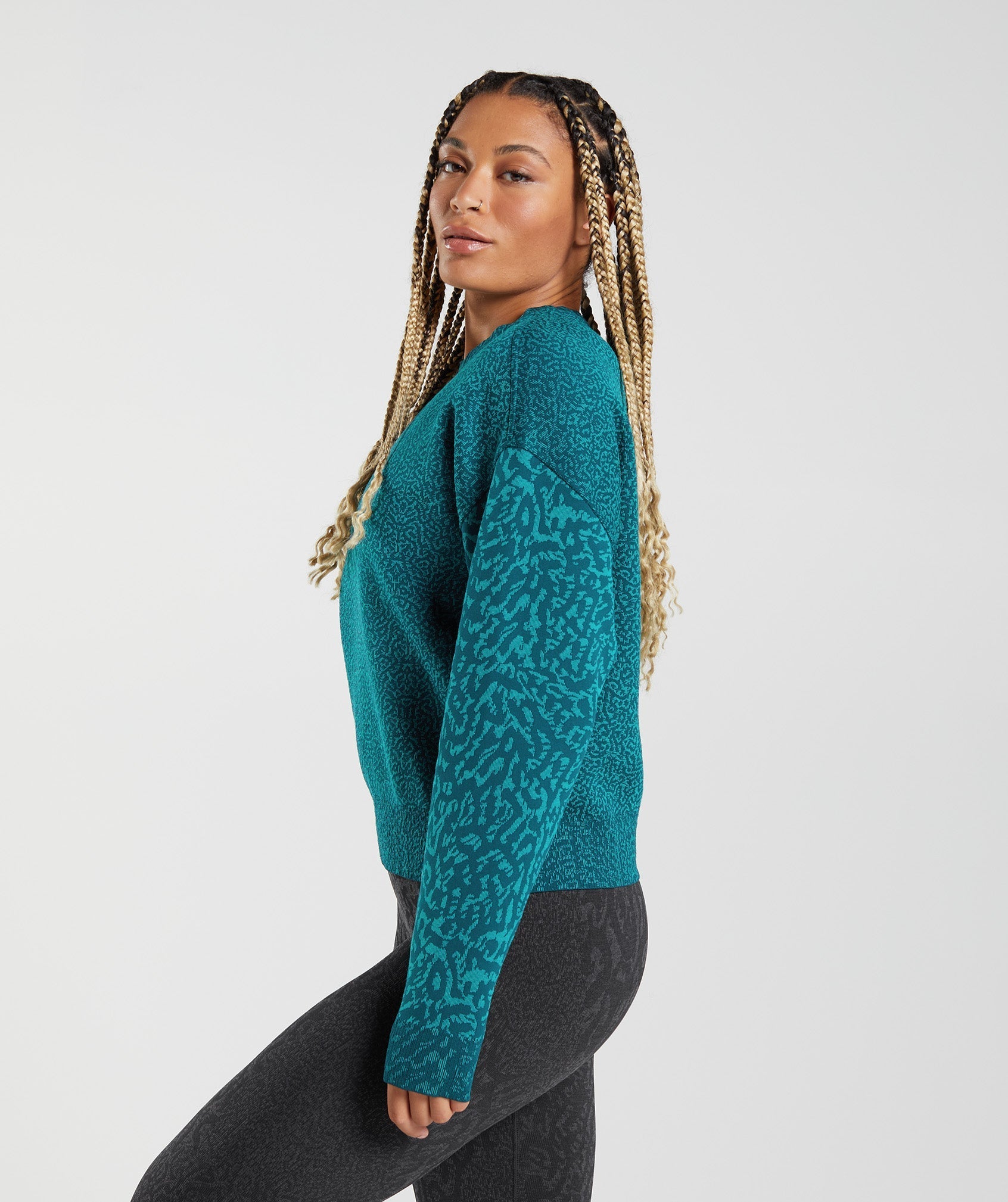 gymshark-adapt-animal-sweatshirt-reef-winter-teal-aw22