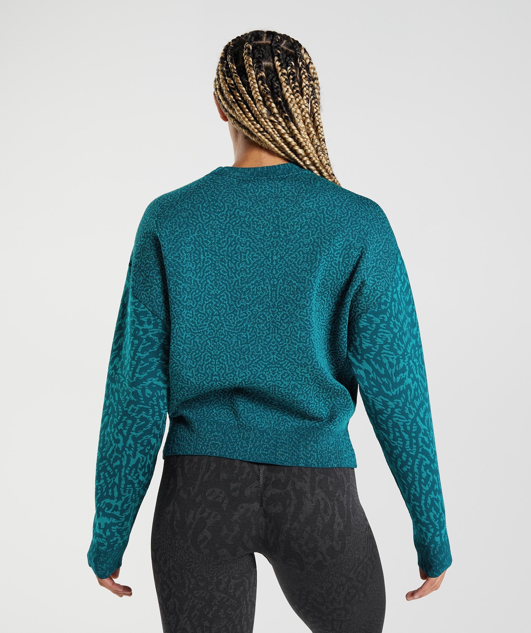 gymshark-adapt-animal-sweatshirt-reef-winter-teal-aw22