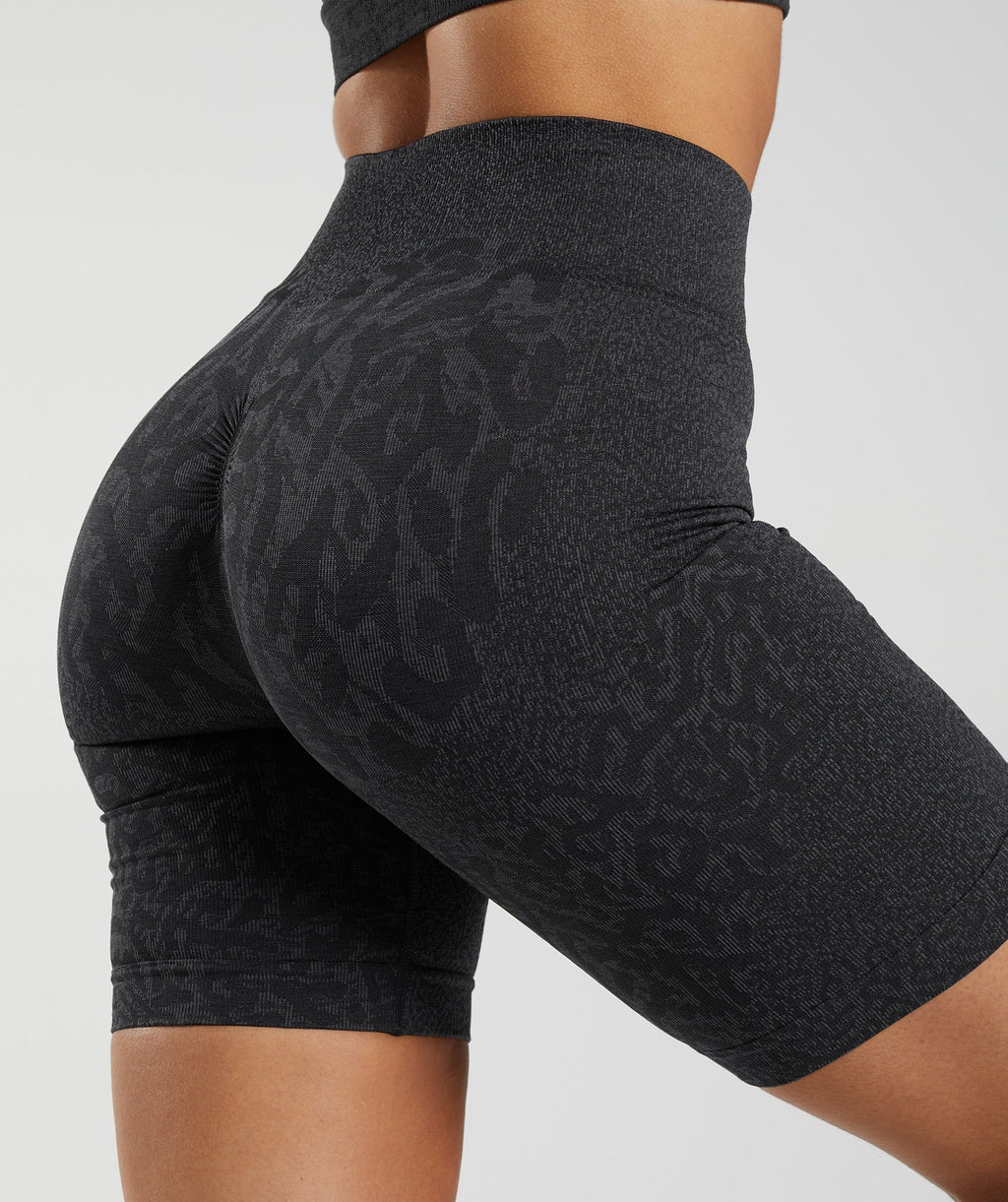 gymshark-adapt-animal-seamless-cycling-shorts-reef-black-aw22