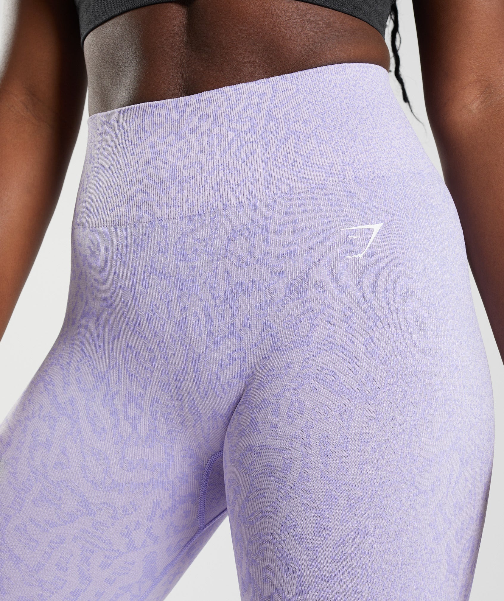 gymshark-adapt-animal-seamless-leggings-reef-soft-lilac-aw22