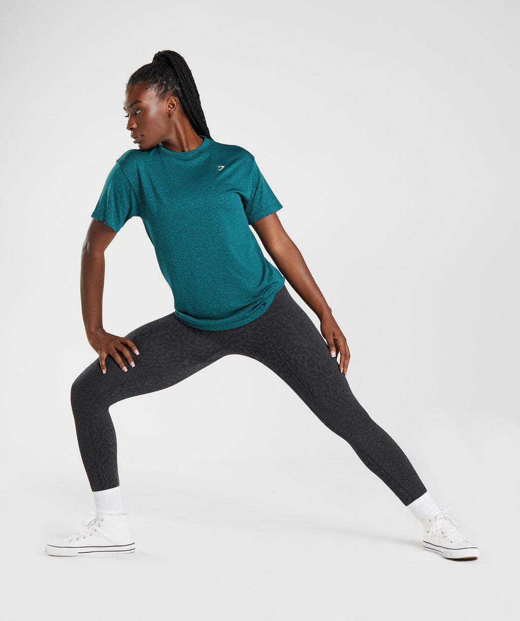 gymshark-adapt-animal-seamless-t-shirt-reef-winter-teal-aw22