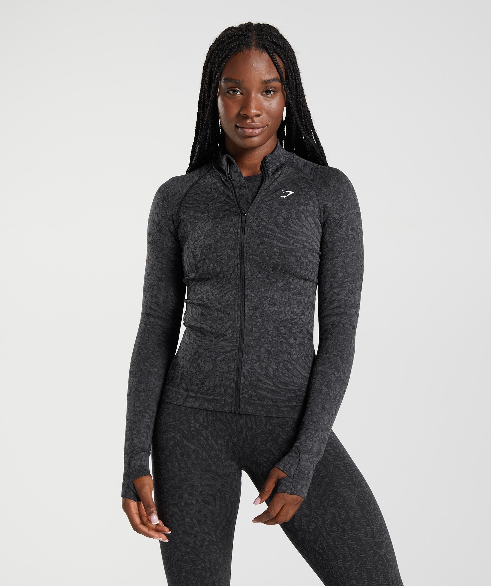 gymshark-adapt-animal-zip-through-wild-black-aw22