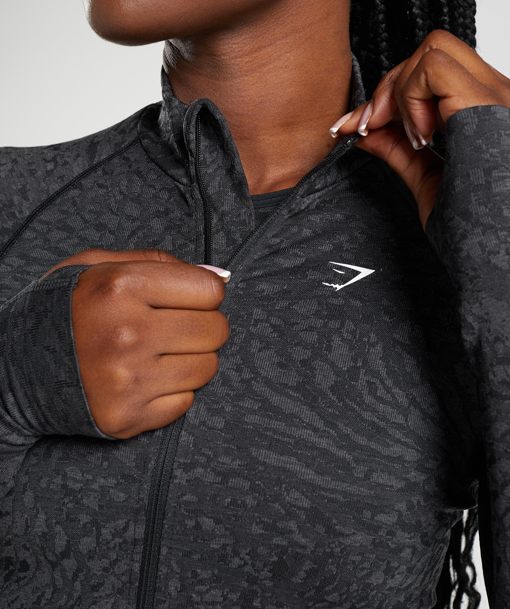 gymshark-adapt-animal-zip-through-wild-black-aw22
