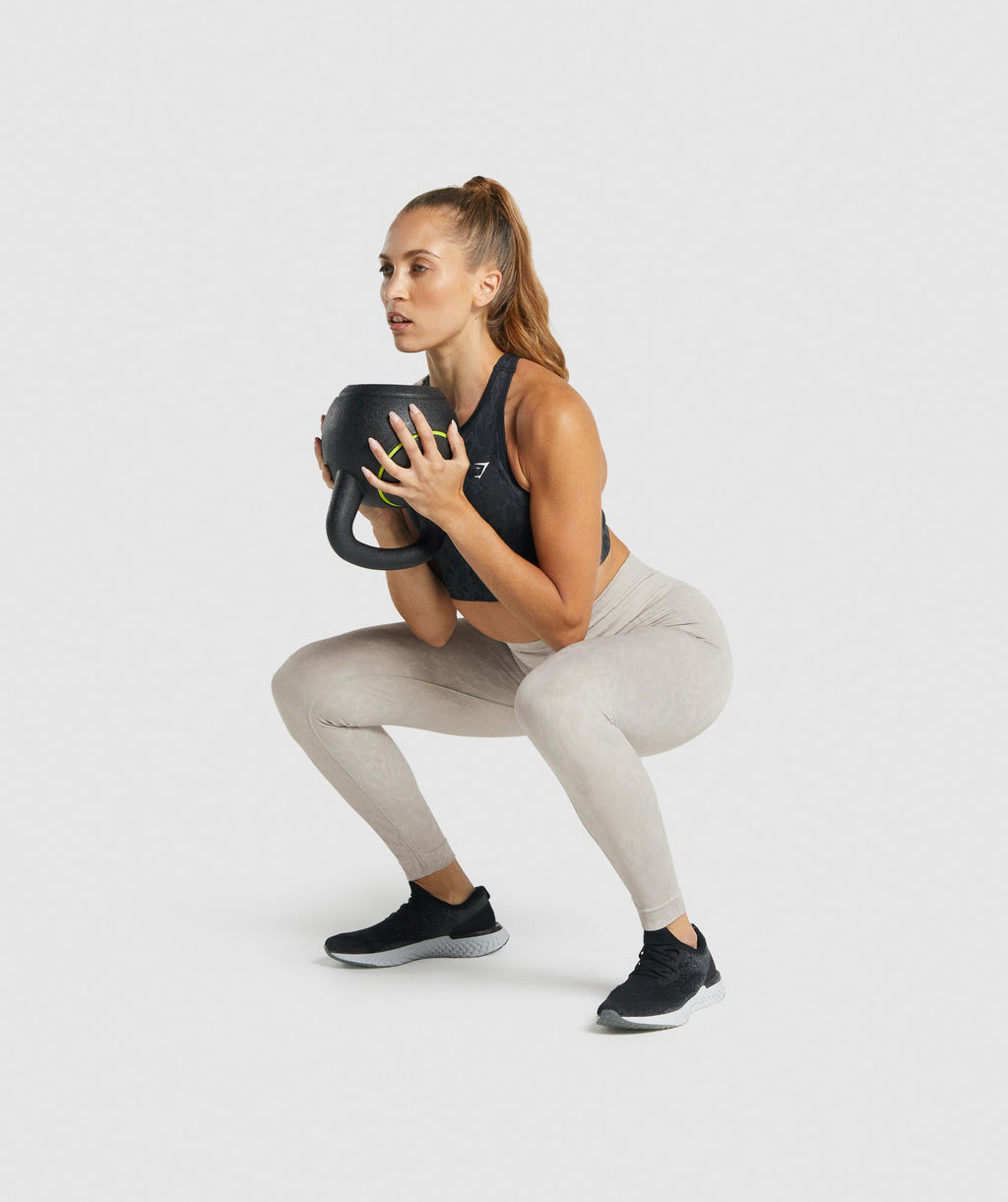 gymshark-adapt-animal-seamless-leggings-butterfly-grey