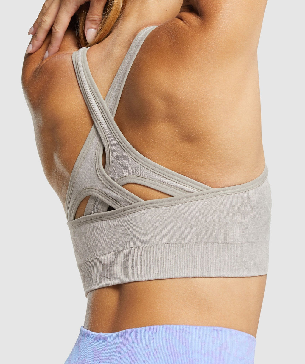 gymshark-adapt-animal-seamless-sports-bra-butterfly-grey