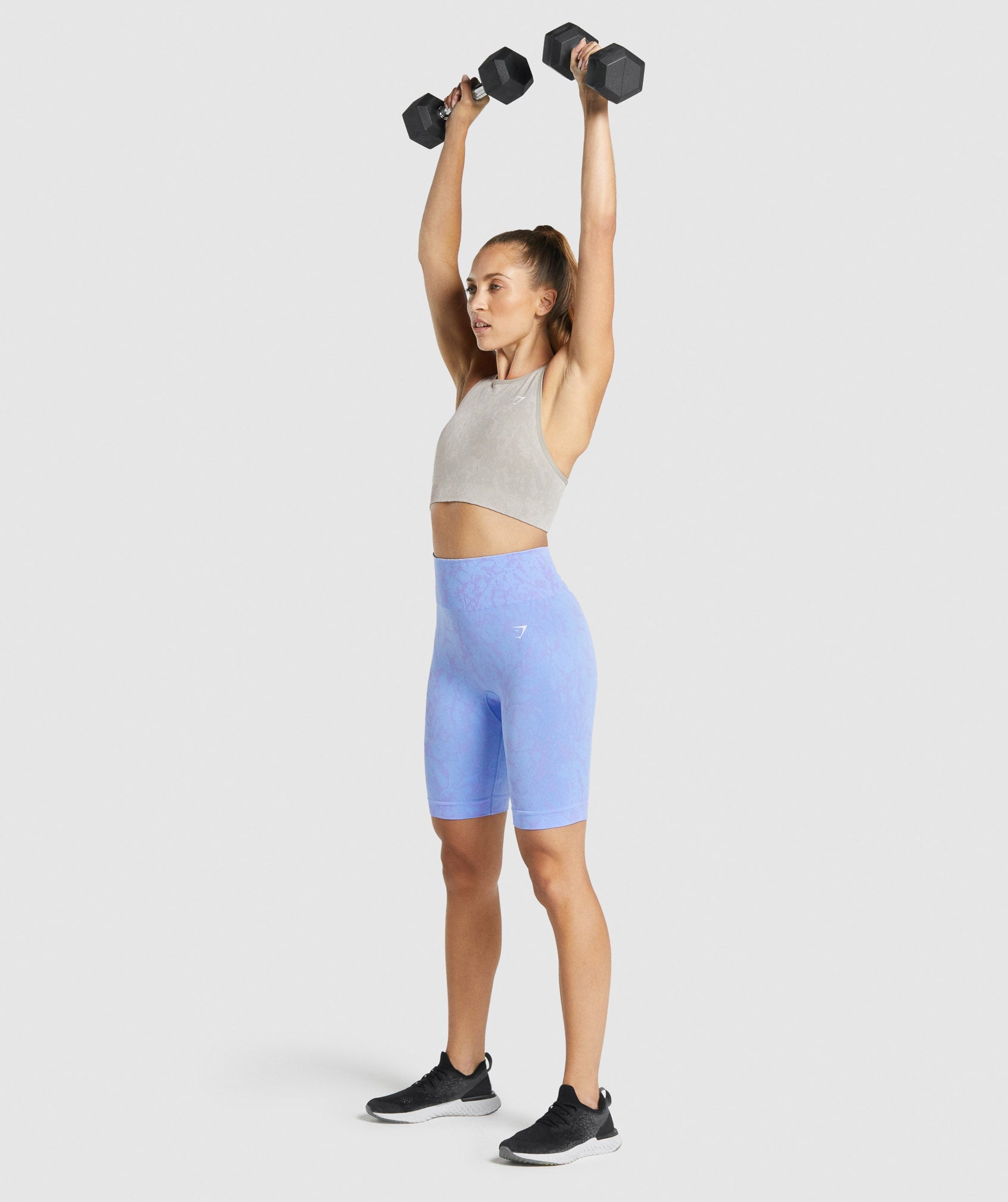 gymshark-adapt-animal-seamless-sports-bra-butterfly-grey