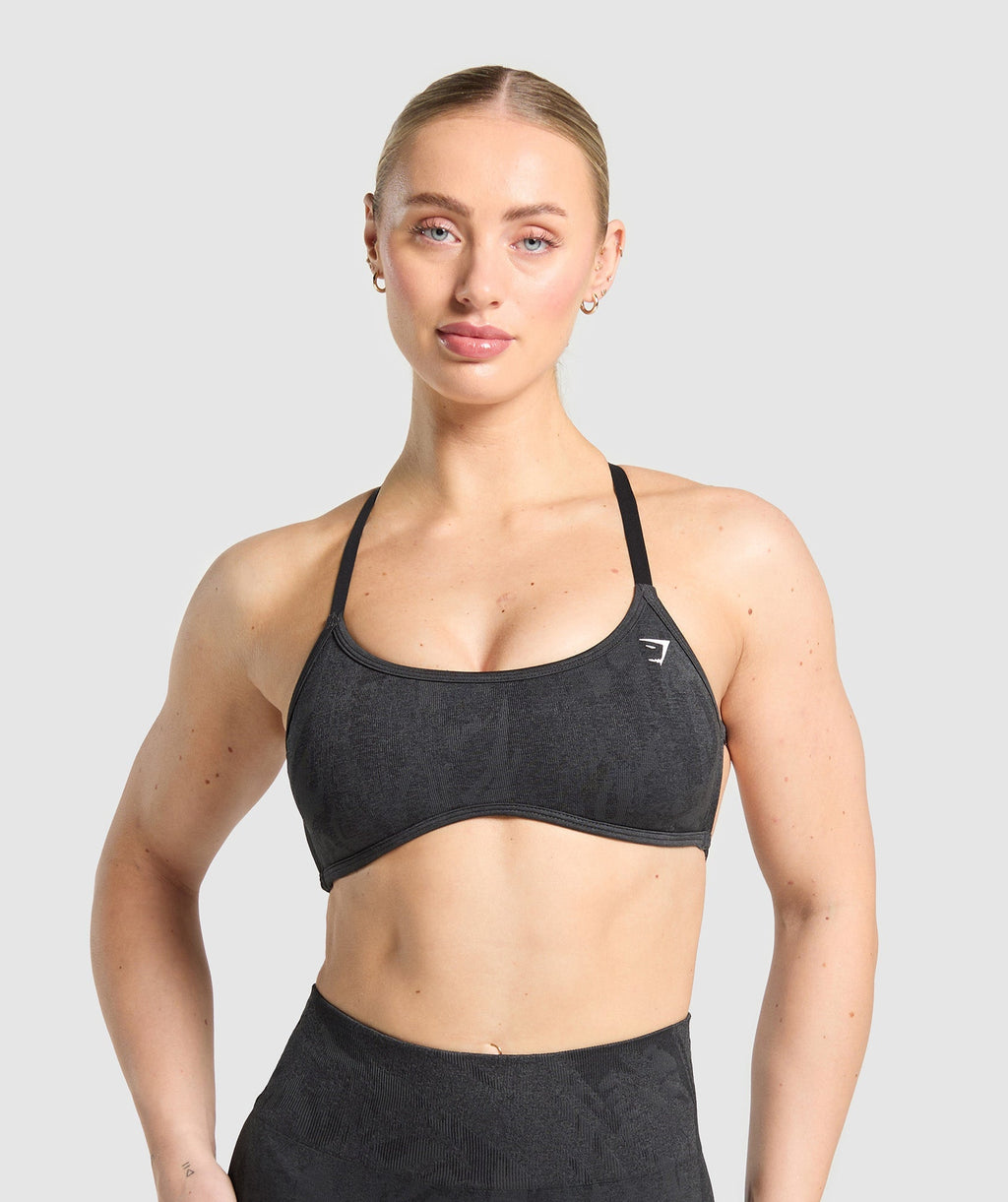 gymshark-adapt-camo-cross-back-sports-bra-asphalt-grey-black-ss25
