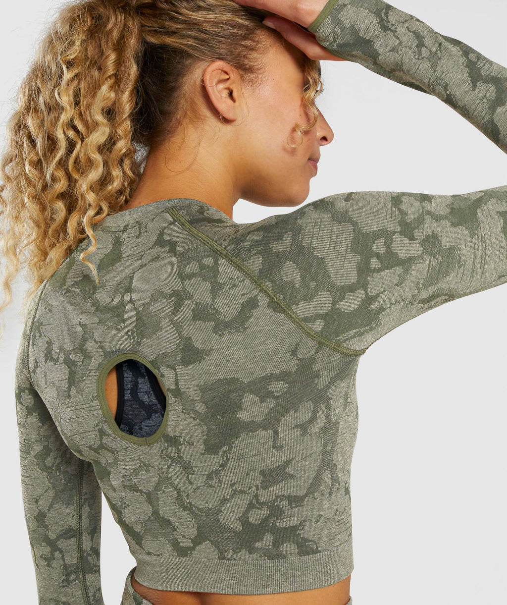 gymshark-adapt-camo-seamless-long-sleeve-crop-top-green