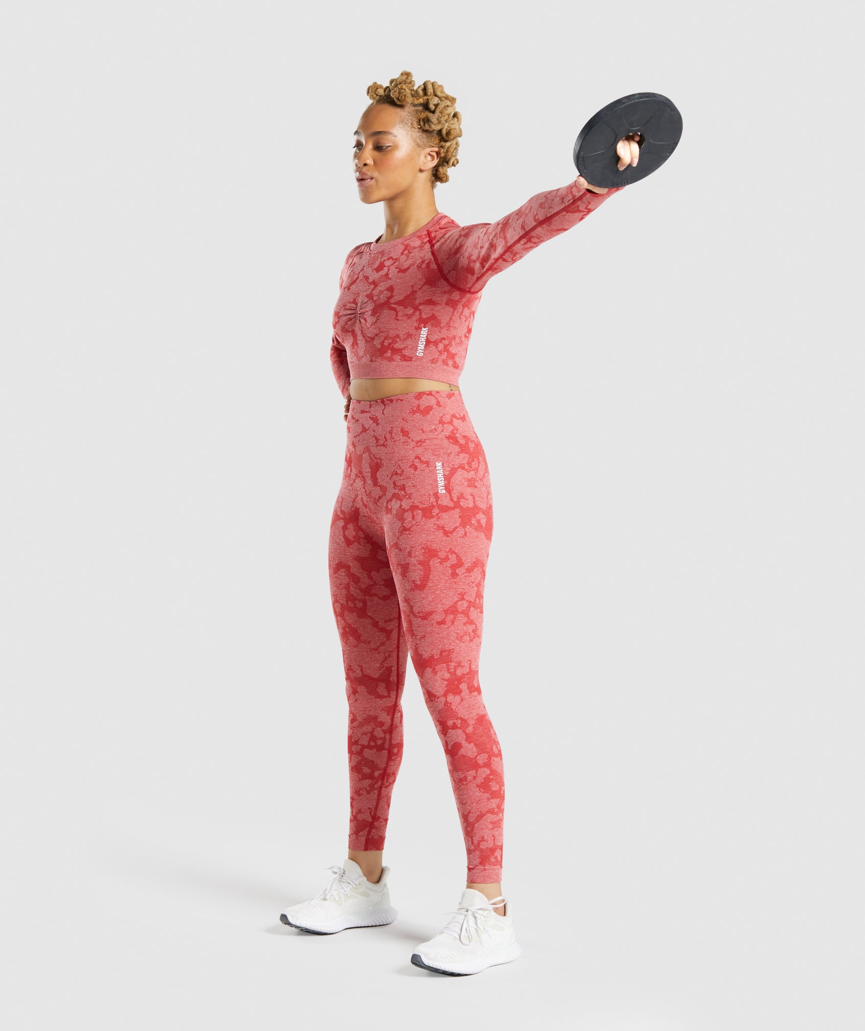 gymshark-adapt-camo-seamless-long-sleeve-crop-top-red