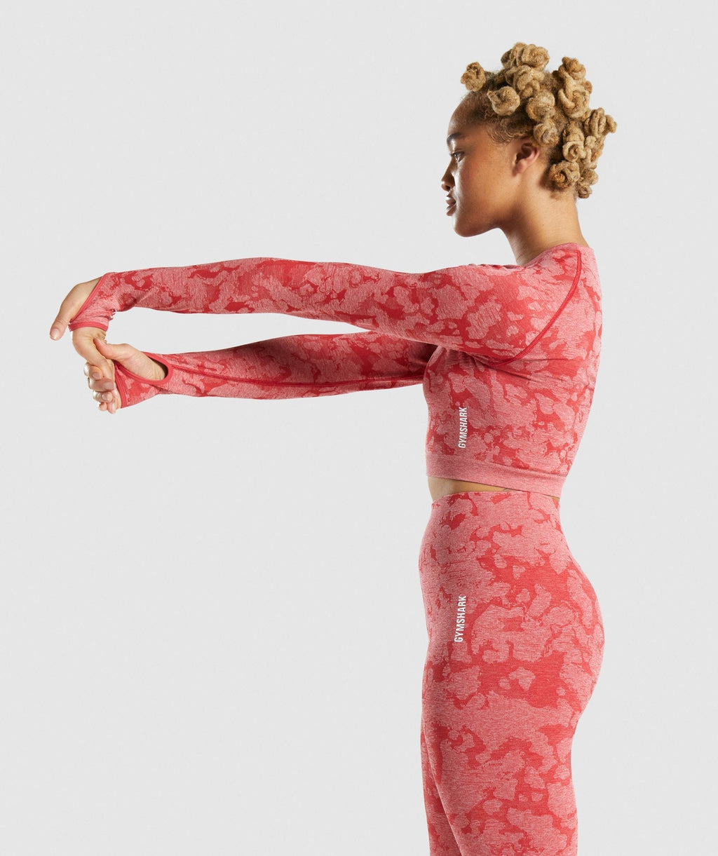 gymshark-adapt-camo-seamless-long-sleeve-crop-top-red