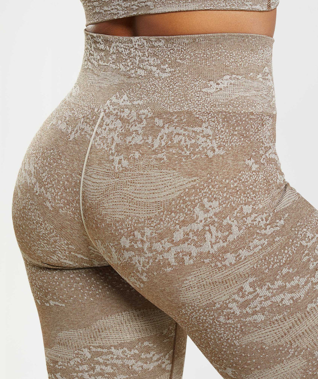 gymshark-adapt-camo-seamless-leggings-pebble-grey-soul-brown-aw22