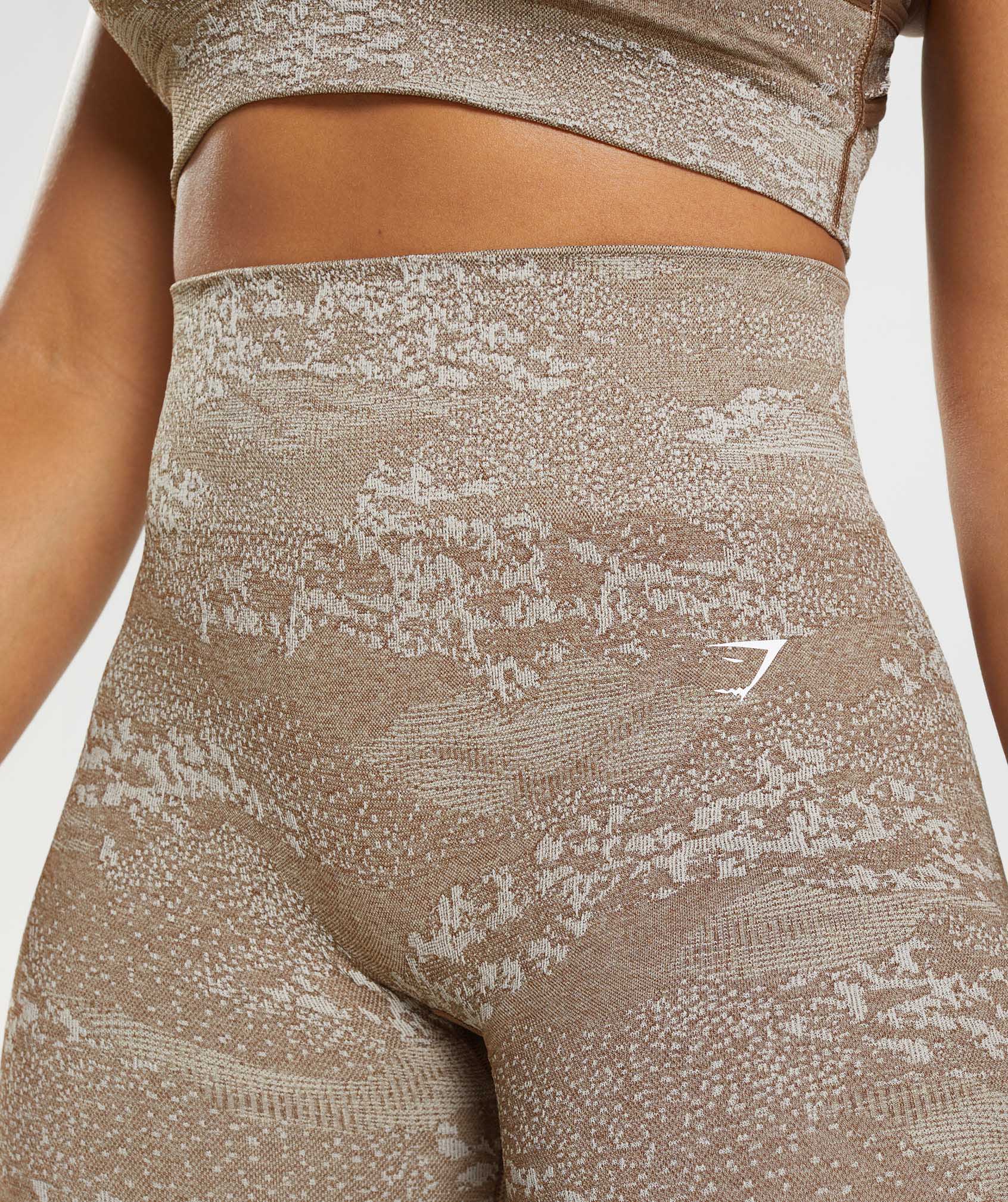 gymshark-adapt-camo-seamless-leggings-pebble-grey-soul-brown-aw22