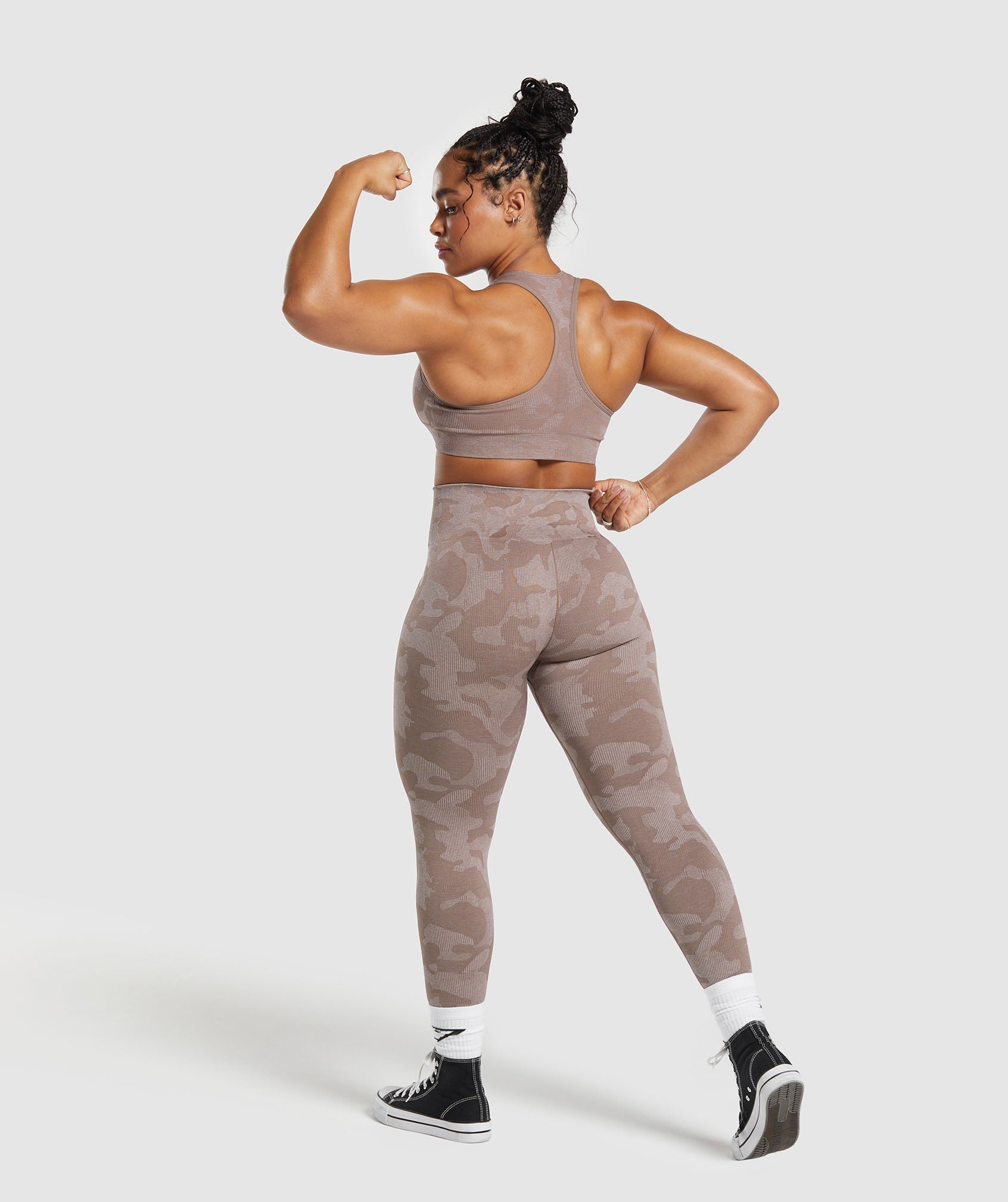 gymshark-adapt-camo-seamless-leggings-mocha-mauve-stone-pink-ss24