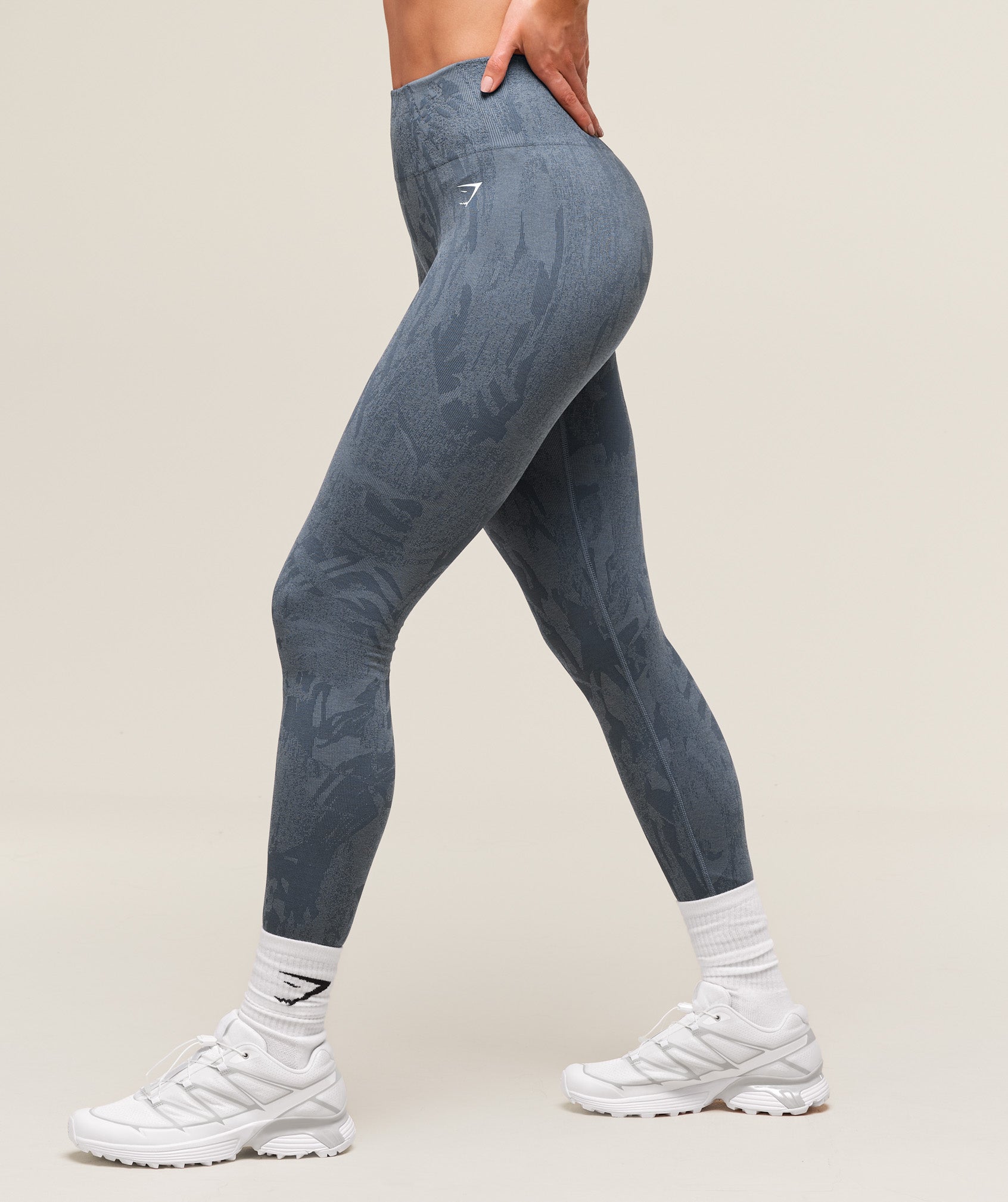 gymshark-adapt-camo-seamless-leggings-blue-ss25