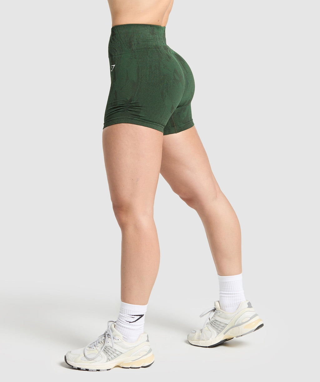 gymshark-adapt-camo-seamless-shorts-trail-green-classic-green-ss25