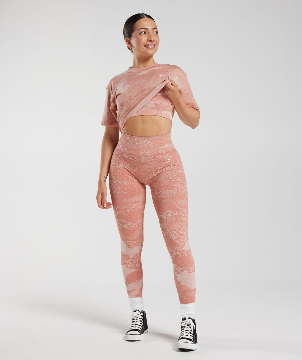 gymshark-adapt-camo-seamless-crop-top-misty-pink-hazy-pink-ss23