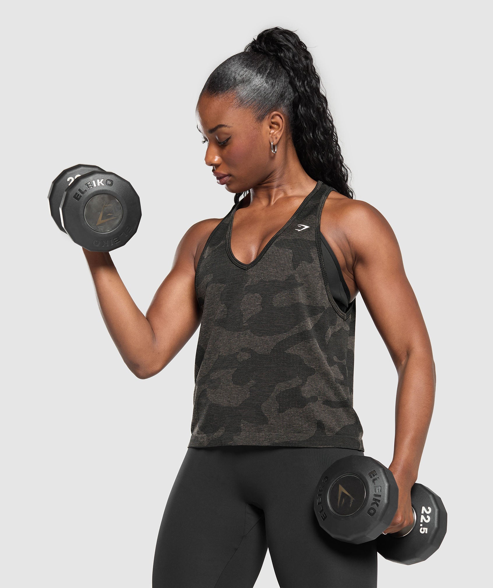 gymshark-adapt-camo-seamless-tank-black-camo-brown-ss24