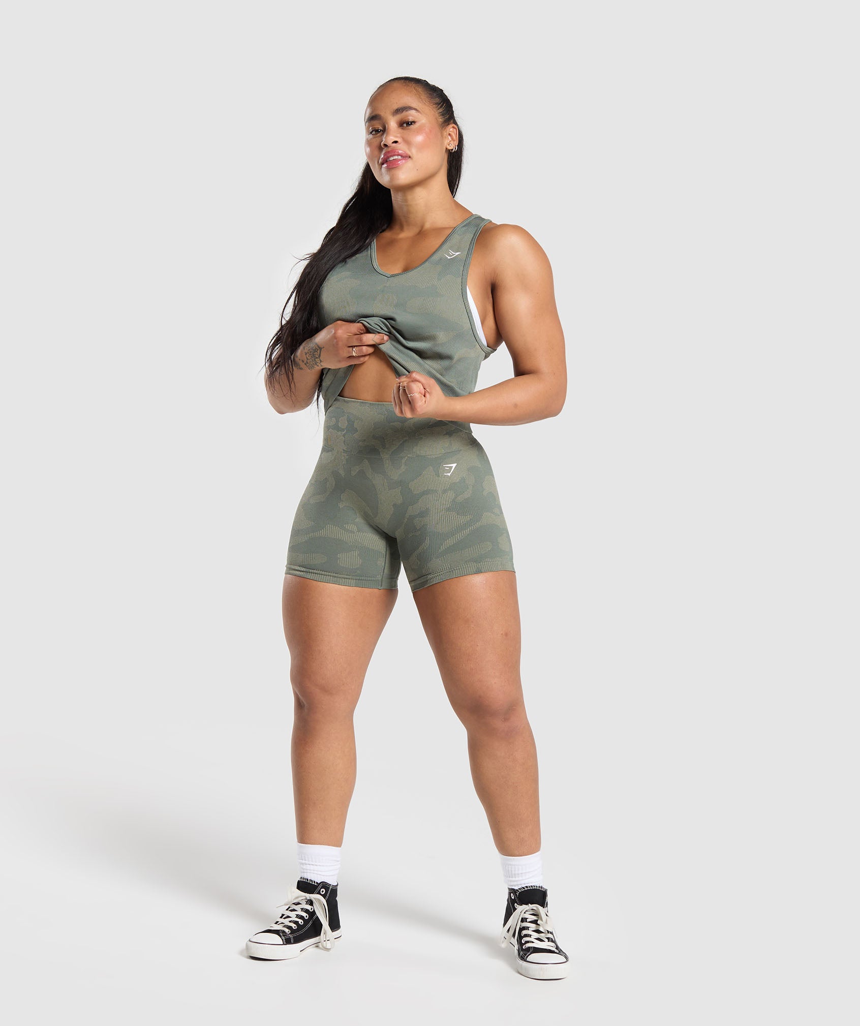 gymshark-adapt-camo-seamless-tank-unit-green-chalk-green-ss24