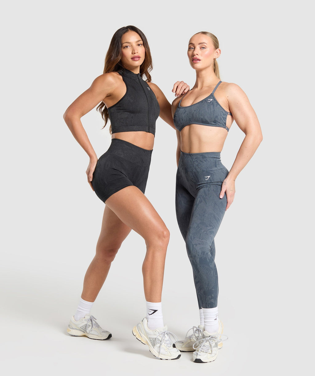 gymshark-adapt-camo-seamless-zip-up-crop-top-asphalt-grey-black-ss25