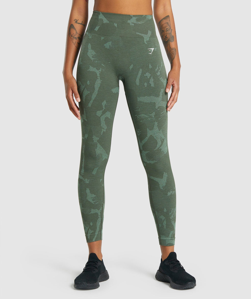 gymshark-adapt-camo-seamless-leggings-savanna-green-aw21