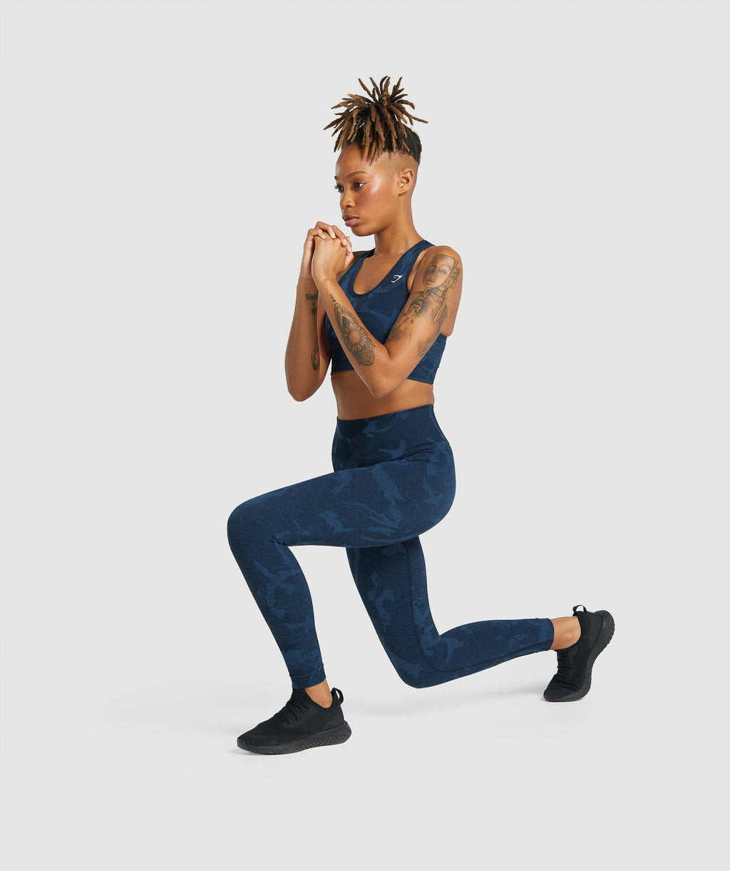 gymshark-adapt-camo-seamless-leggings-savanna-navy-aw21