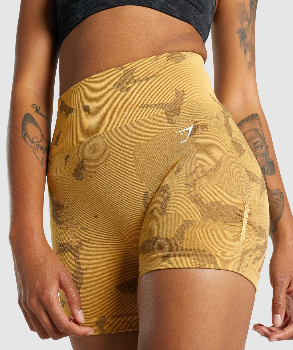 gymshark-adapt-camo-seamless-shorts-savanna-yellow-aw21