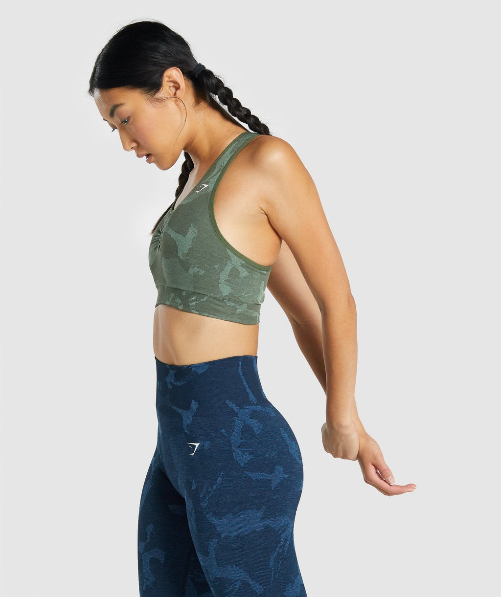 gymshark-adapt-camo-seamless-racer-back-sports-bra-savanna-green-aw21