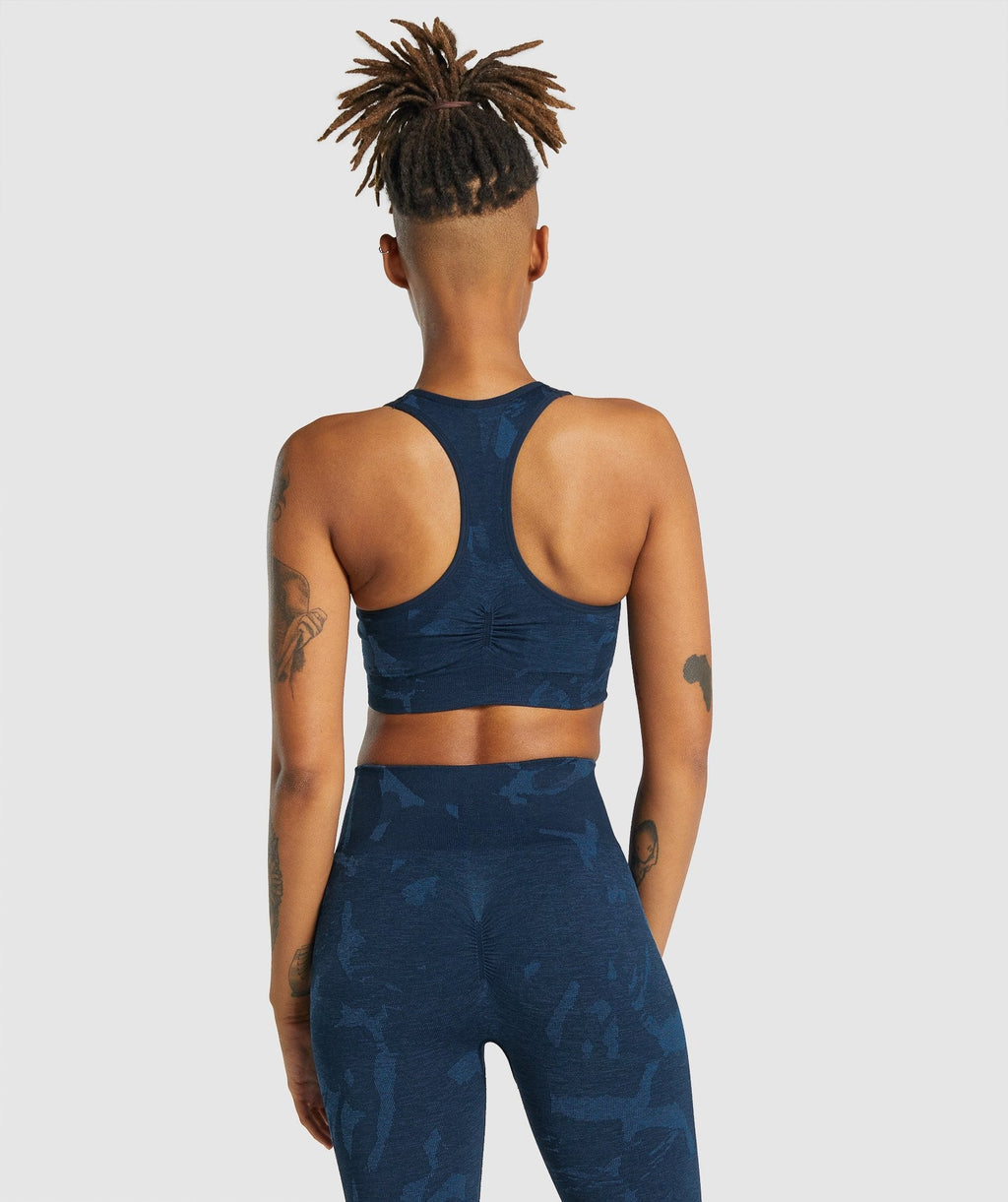 gymshark-adapt-camo-seamless-racer-back-sports-bra-savanna-navy-aw21