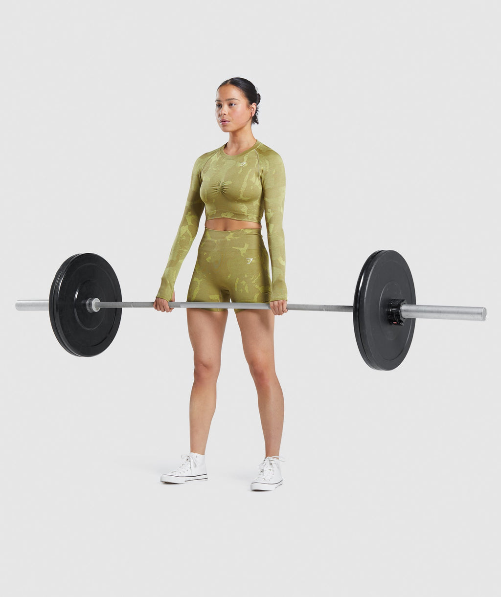 gymshark-adapt-camo-seamless-long-sleeve-crop-top-savanna-griffin-green-ss22