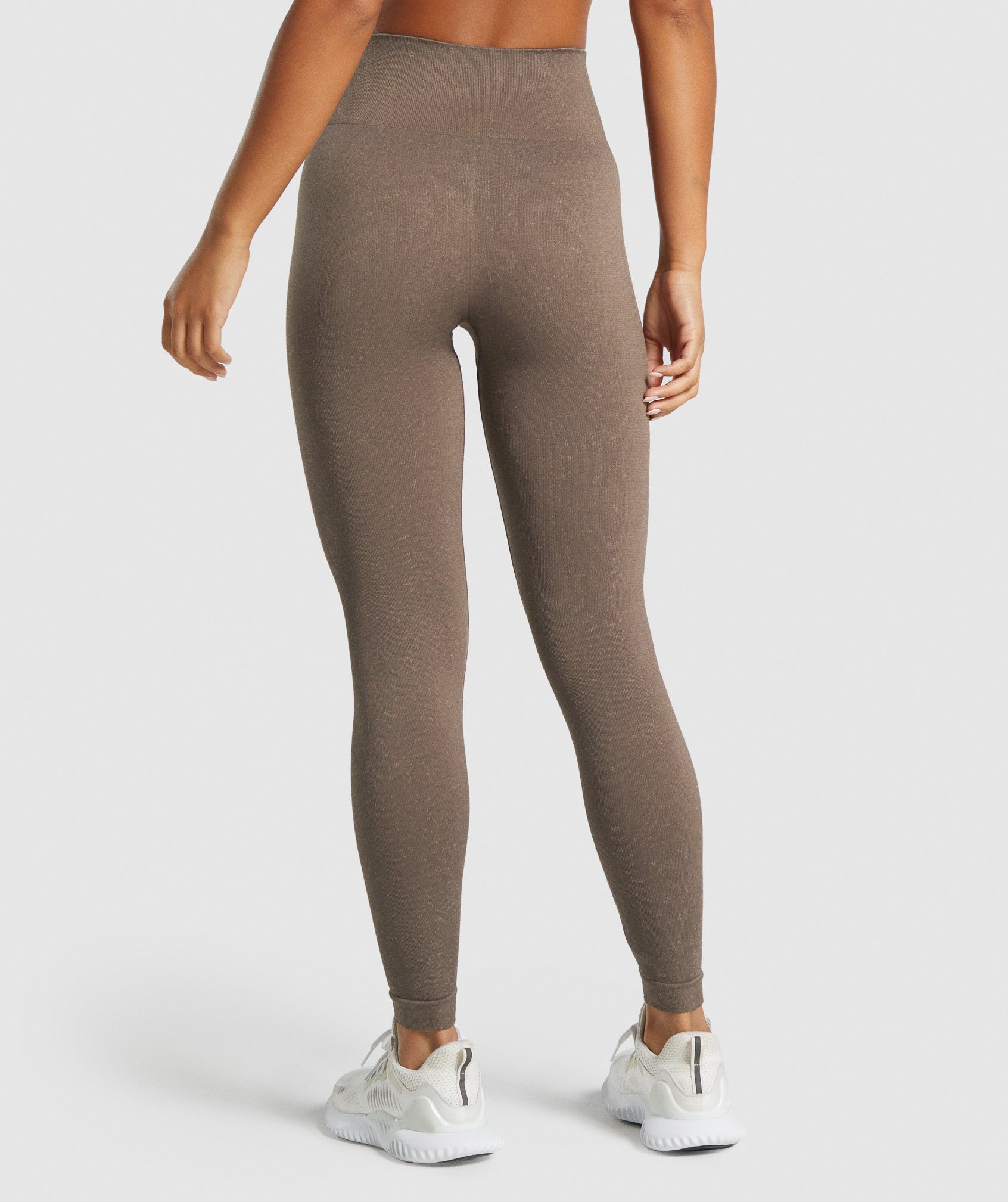 gymshark-adapt-seamless-leggings-fleck-brown