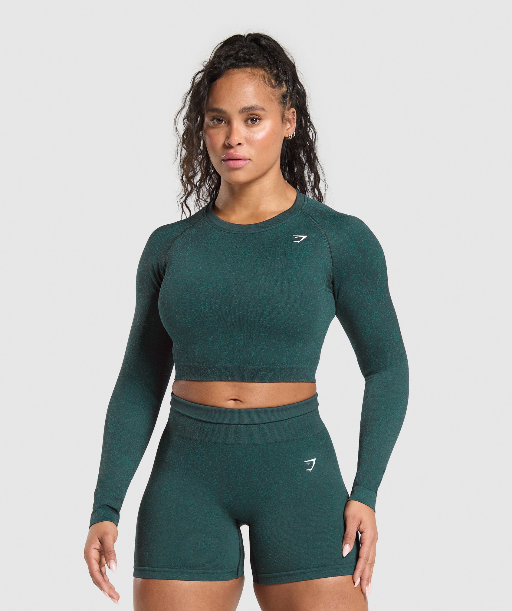gymshark-adapt-fleck-seamless-long-sleeve-crop-top-darkest-teal-functional-teal-ss25