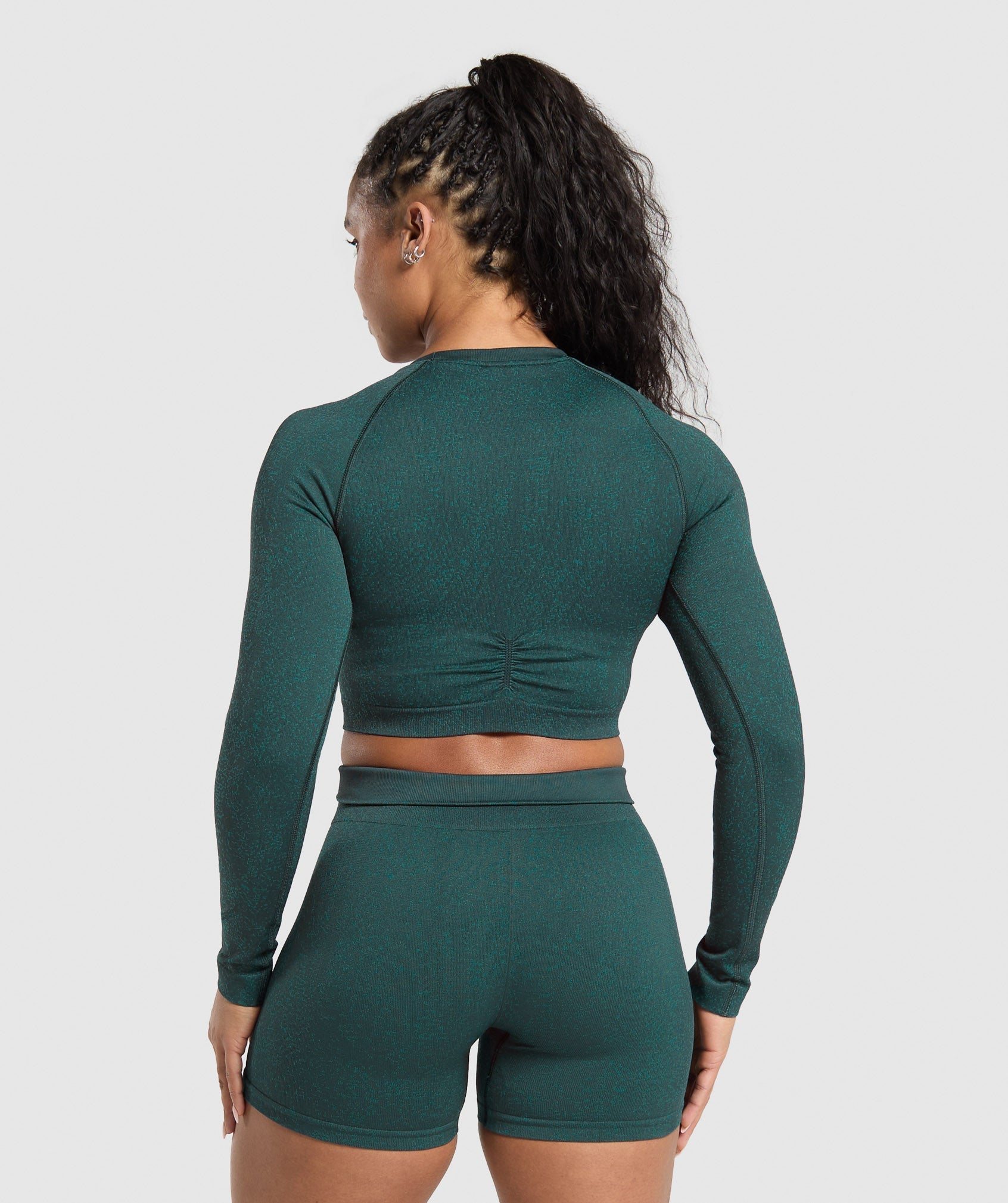 gymshark-adapt-fleck-seamless-long-sleeve-crop-top-darkest-teal-functional-teal-ss25