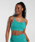 gymshark-adapt-fleck-seamless-sports-bra-jewel-green-ss23