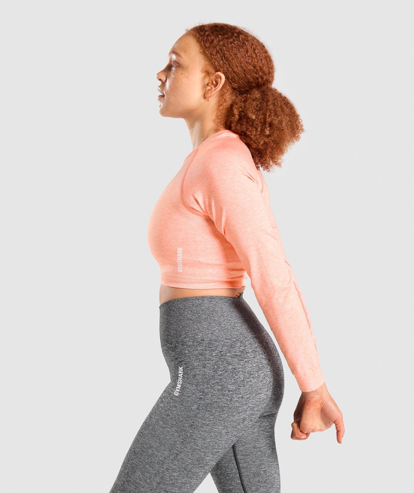 gymshark-adapt-marl-seamless-long-sleeve-crop-top-orange
