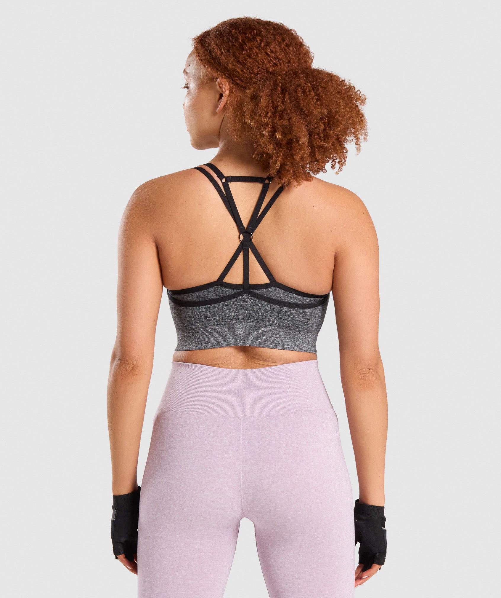 gymshark-adapt-marl-seamless-sports-bra-black