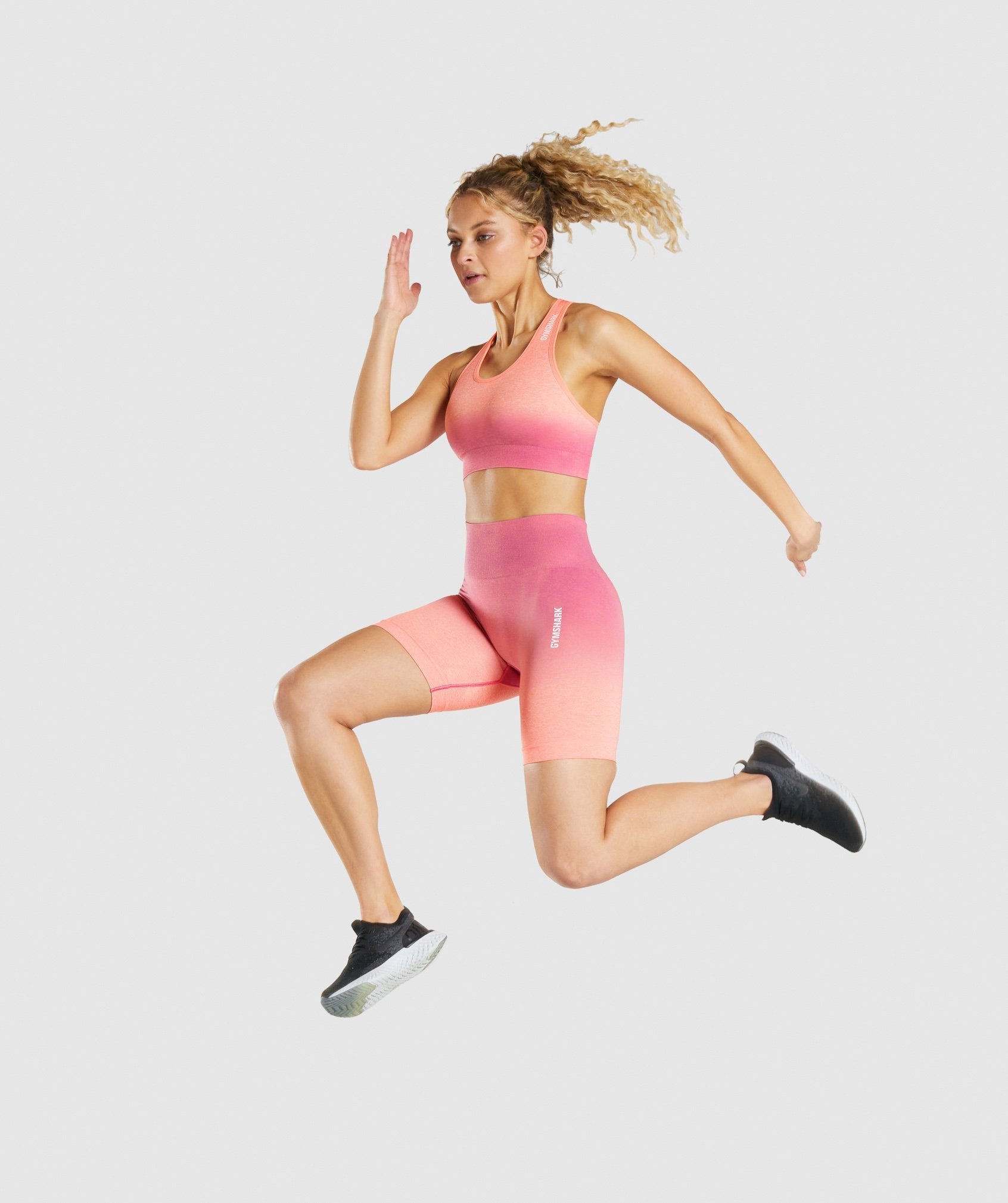 gymshark-adapt-ombre-seamless-shorts-orange-marl-pink