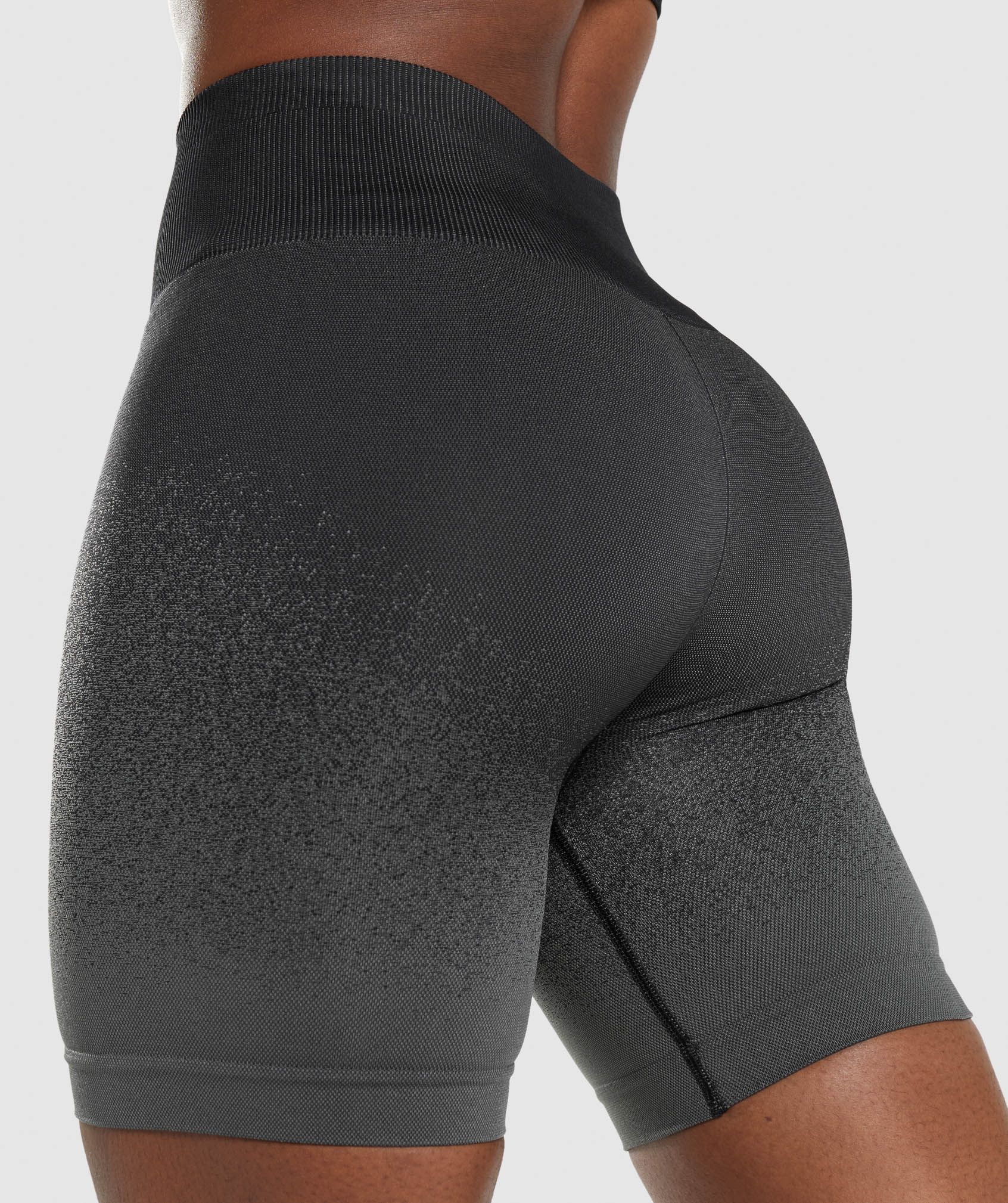 gymshark-adapt-ombre-seamless-cycling-shorts-black-grey-aw21
