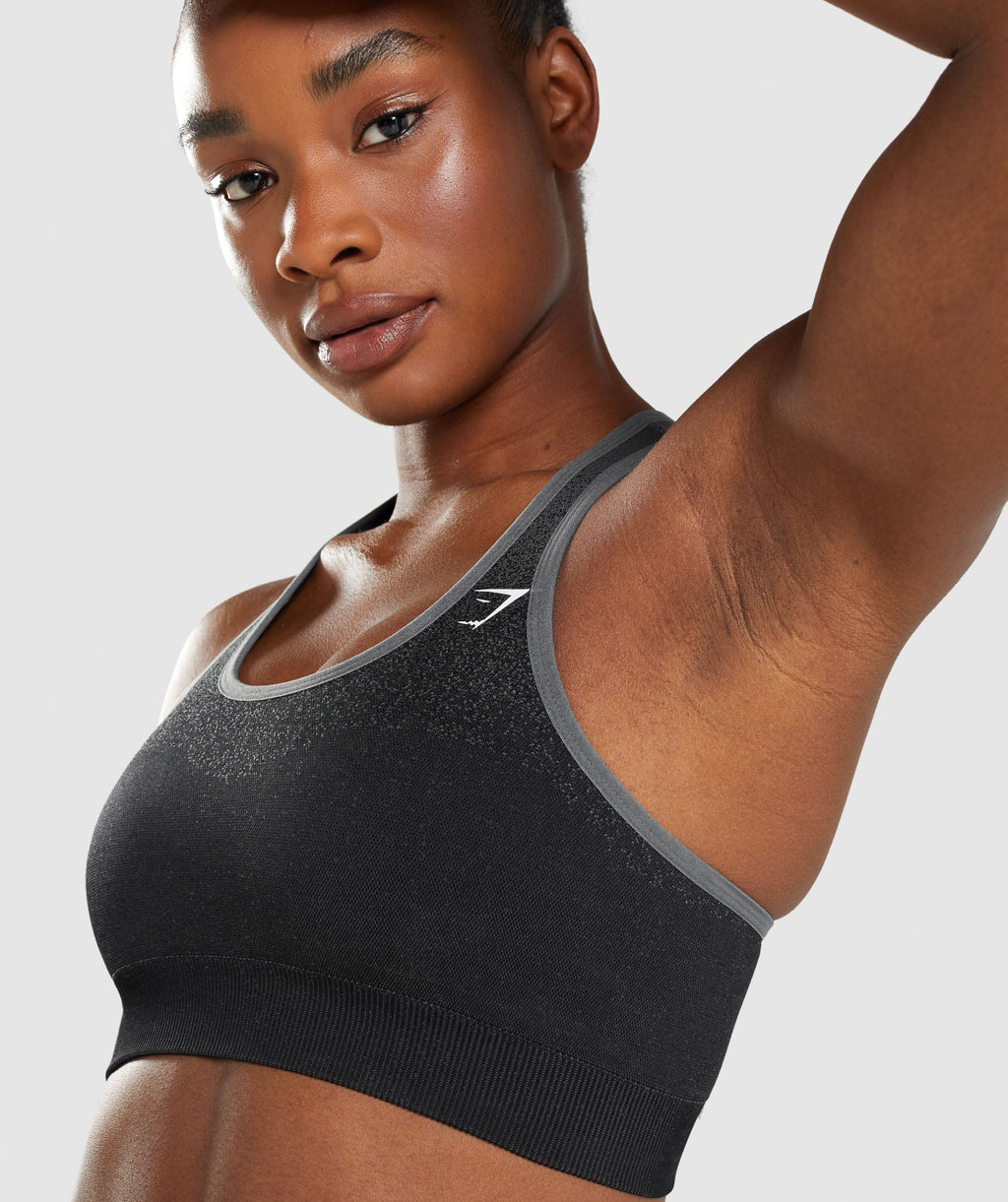 gymshark-adapt-ombre-seamless-sports-bra-black-grey-aw21